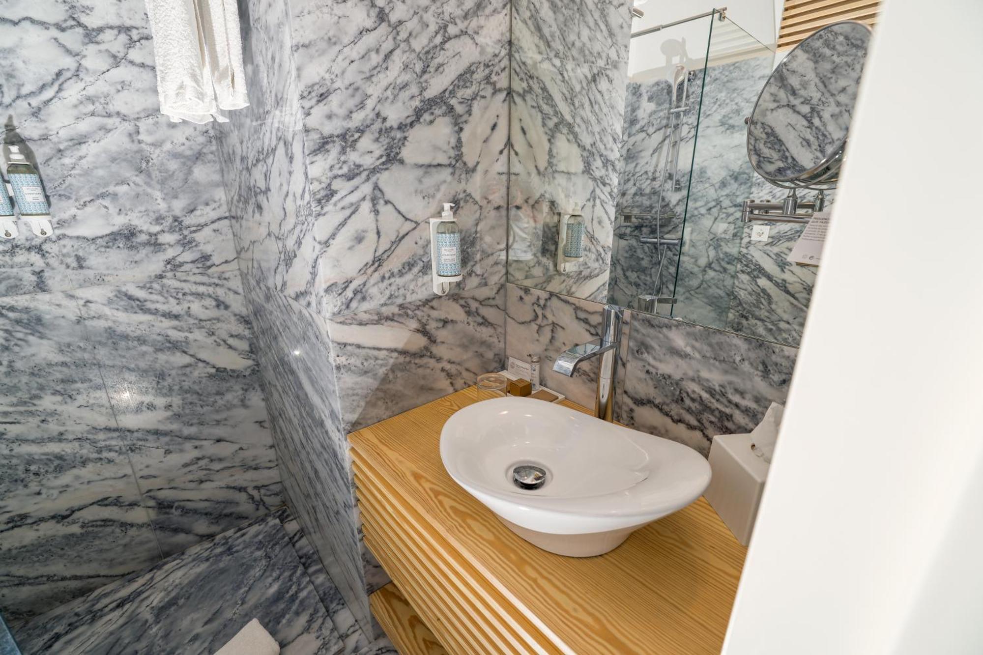 Porta Nobre Boutique Hotel By Aspasios Porto Luaran gambar